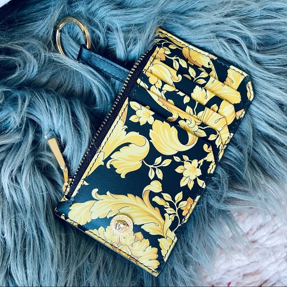 Sold VERSACE 💛 NWB BAROCCO CARD HOLDER WITH KEY FOB - Picture 9 of 11